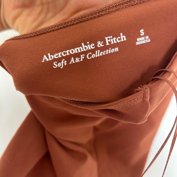Abercrombie & Fitch Brown v neck soft a&f collection Bodysuit small - Picture 4 of 4